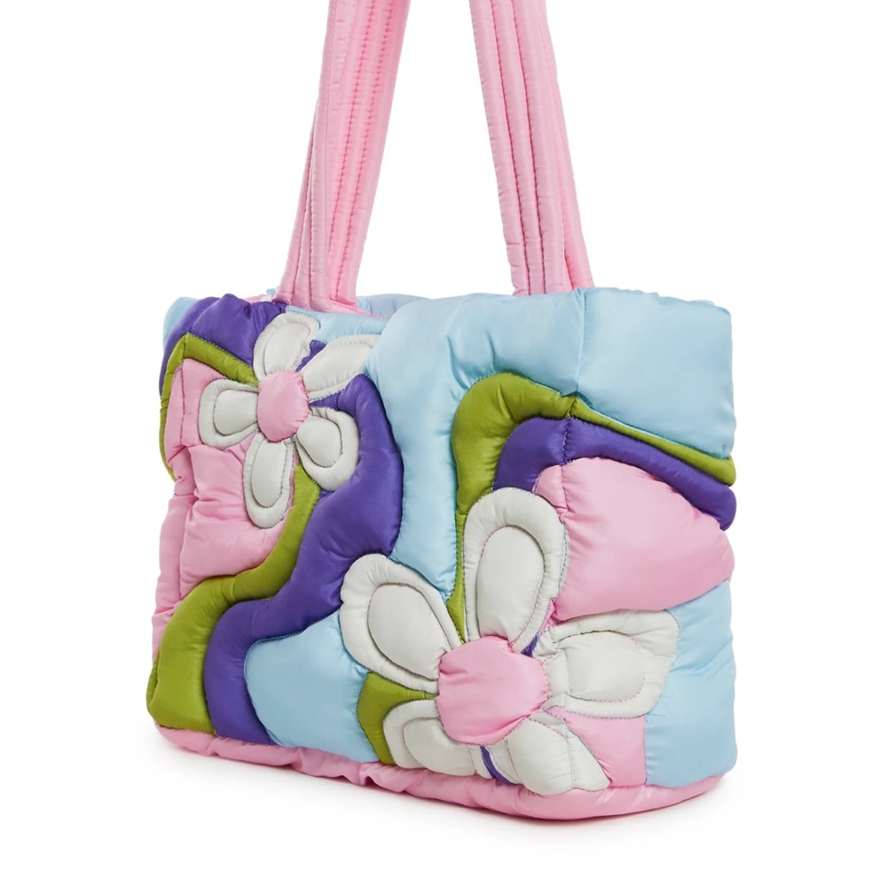 Adorable Quilted Soft Flower Puffer Tote Bag dELiA’s  Dolls Kill Limited Edition